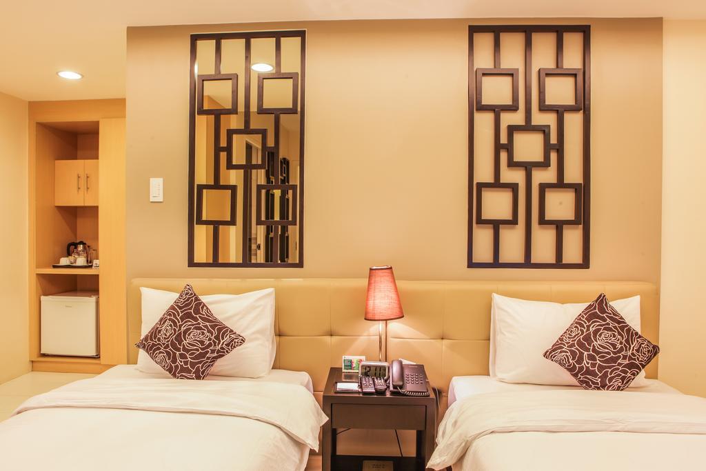 The Exchange Regency Residence Hotel Managed By Hii Pasig City Exterior foto
